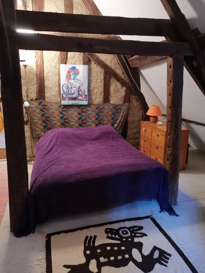 Gite Des Petites Ruelles : Familial Et Chaleureux Trôo Esterno foto