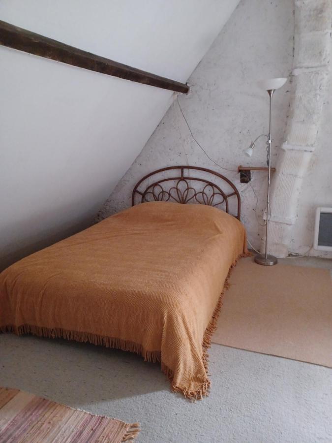 Gite Des Petites Ruelles : Familial Et Chaleureux Trôo Esterno foto
